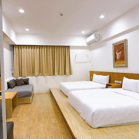 Sleep Jia Appartement Tainan Buitenkant foto